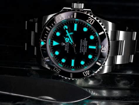 rolex blue lume dial green lume hands|Rolex chromalight timeline.